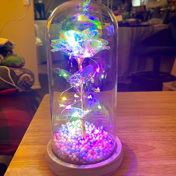 Glass Flower - Picture 1 of 5